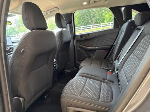 Used 2023 Ford Escape Active w/ Tech Pack #1 AWD/4WD image 12
