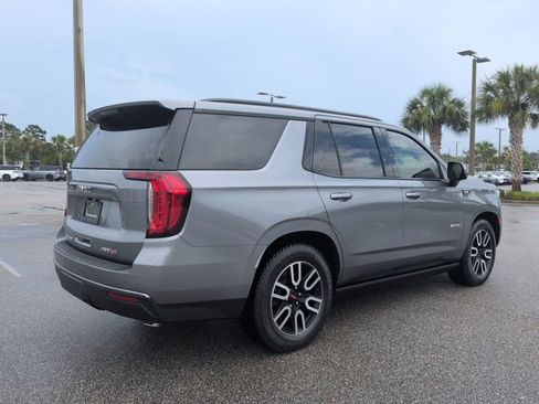 Used 2021 GMC Yukon AT4 w/ AT4 Premium Plus Package AWD/4WD image 5