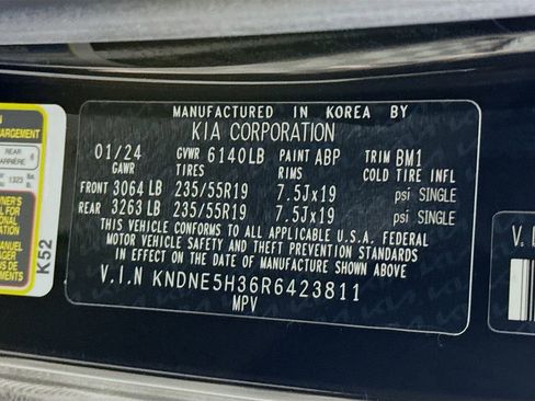 Used 2024 Kia Carnival SX FWD image 38