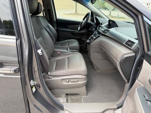 Used 2012 Honda Odyssey Touring image 17