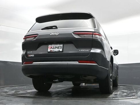 Used 2024 Jeep Grand Cherokee L Limited w/ Luxury Tech Group II AWD/4WD image 39