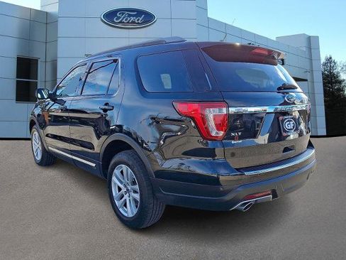 Certified 2018 Ford Explorer XLT w/ Equipment Group 202A image 4