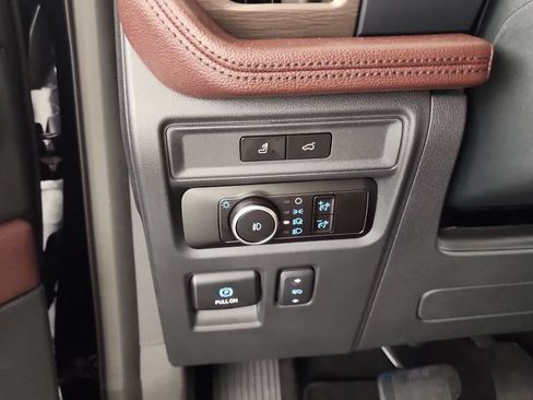 Certified 2024 Ford Expedition Max Limited AWD/4WD image 28