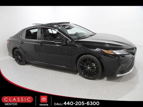 Certified 2022 Toyota Camry XSE image 1