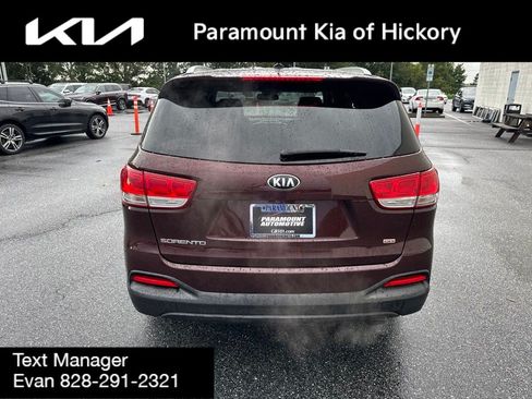 Used 2016 Kia Sorento FWD image 6