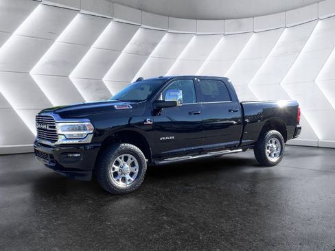 Used 2024 RAM 2500 Laramie w/ Safety Group image 3