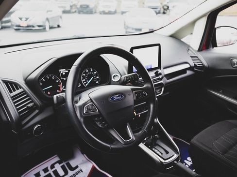 Used 2020 Ford EcoSport SE image 2