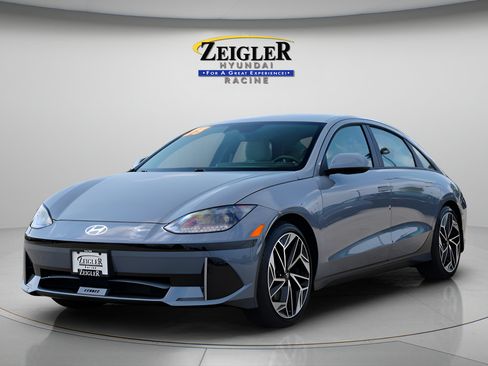 Used 2023 Hyundai Ioniq 6 SEL AWD/4WD image 3