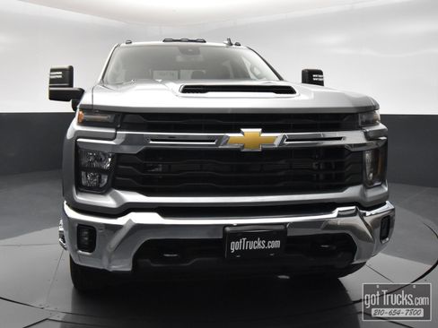 Used 2024 Chevrolet Silverado 3500 LT w/ Texas Edition AWD/4WD image 50