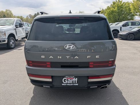 Used 2025 Hyundai Santa Fe Limited AWD/4WD image 5