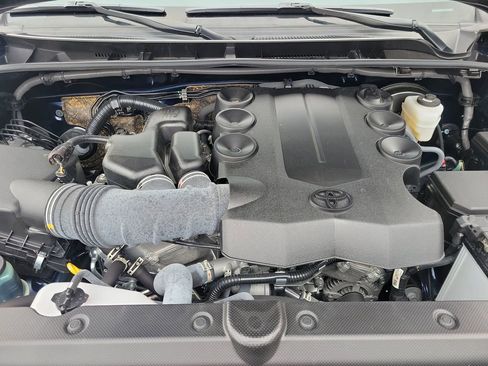 Certified 2024 Toyota 4Runner Limited image 35