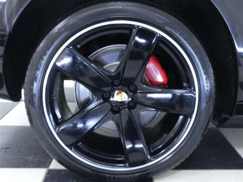 Used 2018 Porsche Macan Turbo image 43