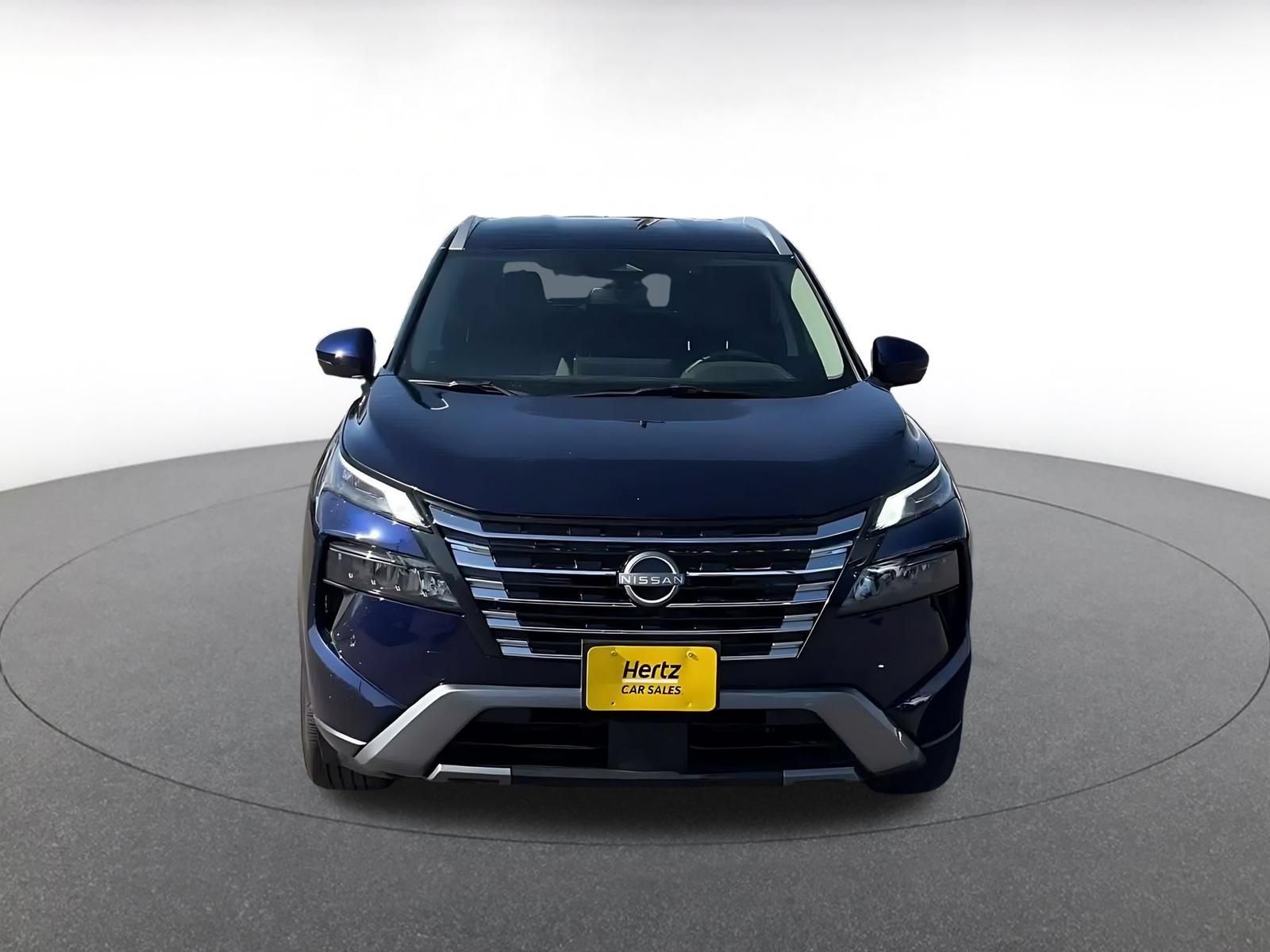 Used 2026 Nissan Rogue SL FWD image 4