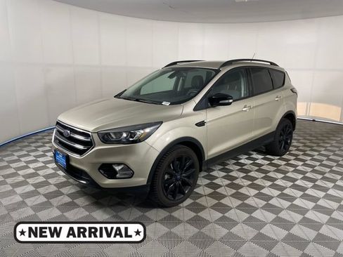 Used 2017 Ford Escape Titanium AWD/4WD image 1