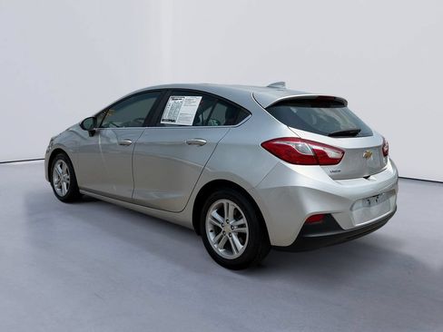 Used 2017 Chevrolet Cruze LT w/ Sun And Sound Package FWD image 5