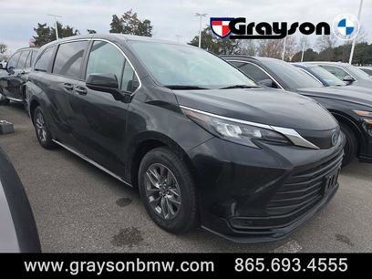 Used 2024 Toyota Sienna LE