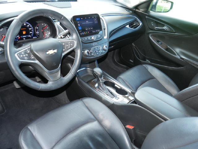 Used 2023 Chevrolet Malibu LT FWD image 16