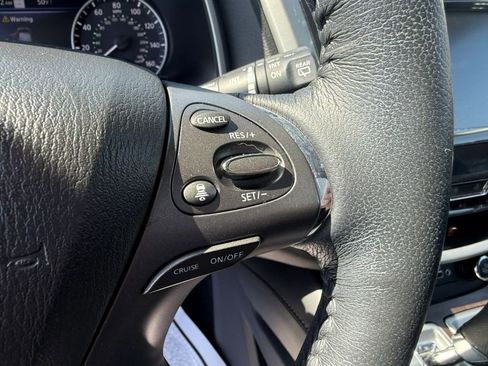 Used 2019 Nissan Murano Platinum image 14