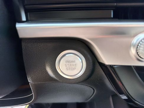 Used 2025 Kia Telluride S AWD/4WD image 26