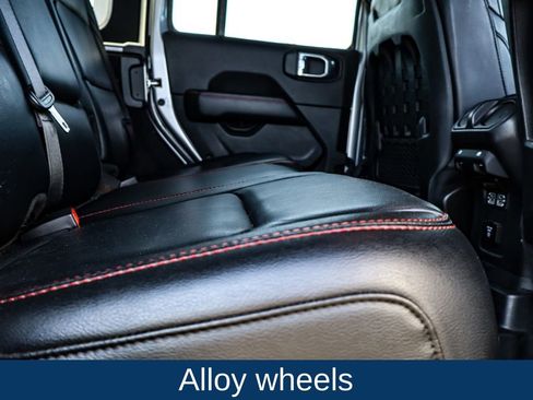 Used 2021 Jeep Wrangler Unlimited Rubicon w/ Cold Weather Group image 18