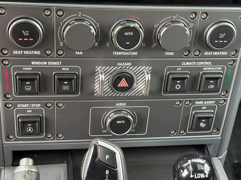 Used 2025 INEOS Grenadier image 22