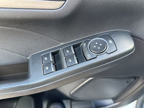 Used 2022 Ford Escape SEL w/ Technology Package image 19