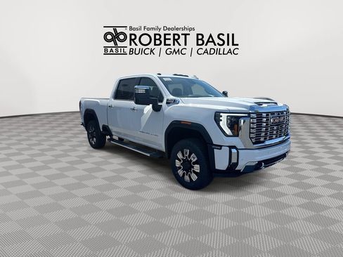 New 2026 GMC Sierra 2500 Denali w/ Denali Reserve Package AWD/4WD image 2
