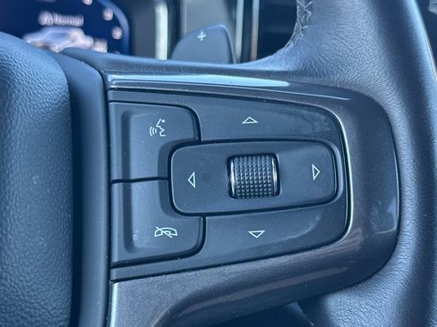Used 2025 Chevrolet Silverado 1500 High Country AWD/4WD image 36