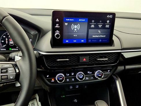 Used 2025 Acura ADX FWD image 18