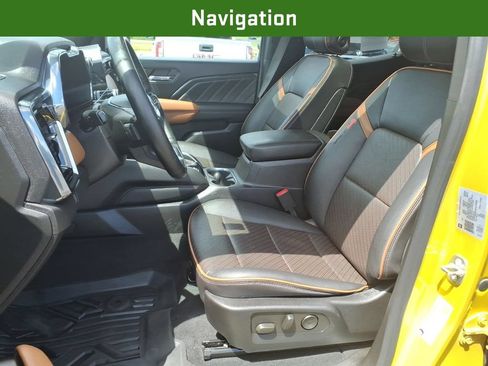Certified 2023 GMC Canyon AT4 w/ LPO, Sports Bar Package AWD/4WD image 15