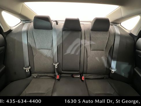 Used 2025 Honda Accord SE image 25
