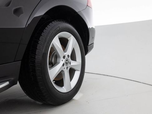Used 2019 Mercedes-Benz GLE 400 4MATIC image 20
