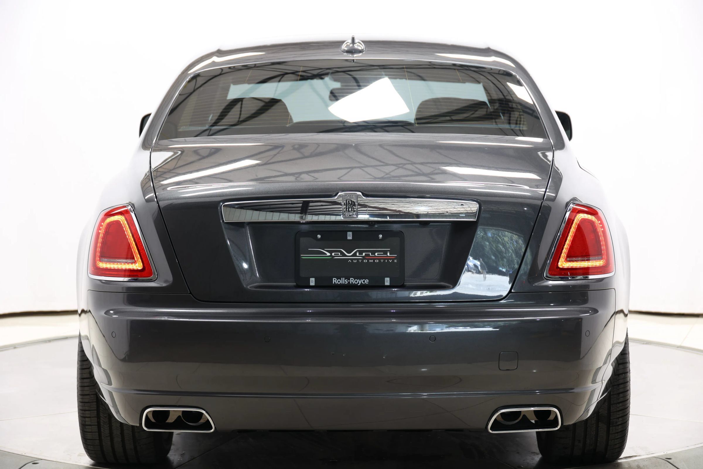 Used 2011 Rolls-Royce Ghost RWD image 74