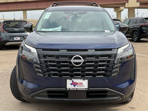 New 2026 Nissan Pathfinder SV FWD image 3