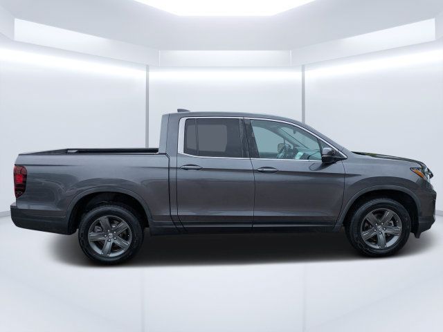 Certified 2023 Honda Ridgeline RTL image 2