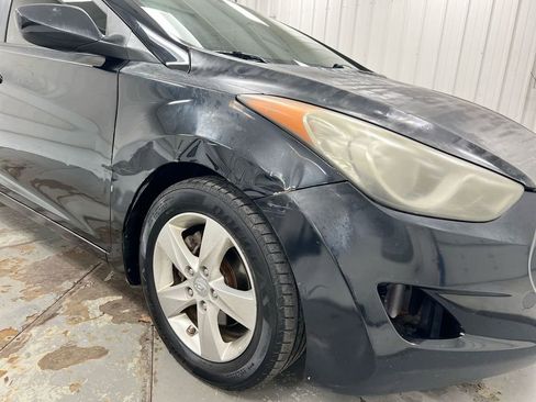 Used 2011 Hyundai Elantra GLS w/ Preferred Equipment Pkg 3 image 31