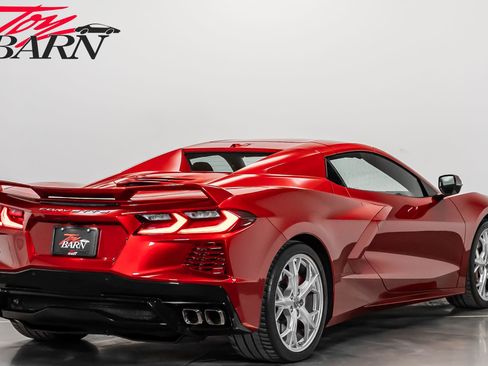 Used 2022 Chevrolet Corvette Stingray w/ Z51 Performance Package image 13