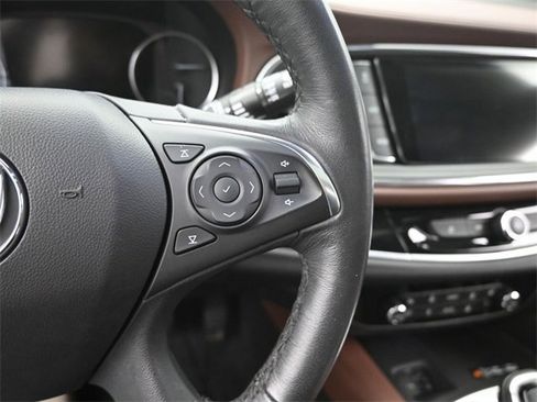 Used 2021 Buick Enclave Avenir w/ Avenir Technology Package image 34