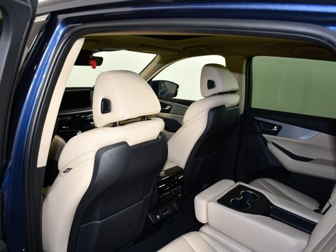 Certified 2025 Acura MDX SH-AWD image 47