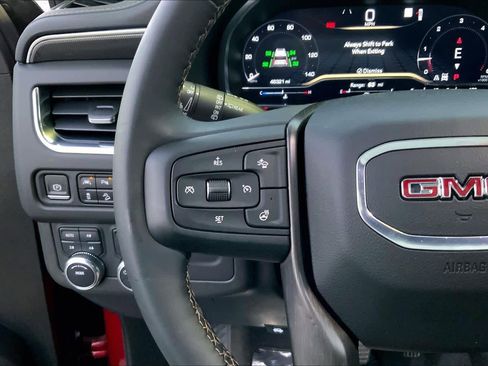 Used 2023 GMC Yukon XL AT4 w/ AT4 Premium Package image 23