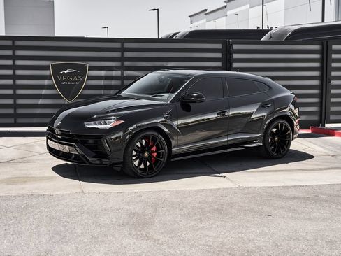 Used 2023 Lamborghini Urus S AWD/4WD image 5