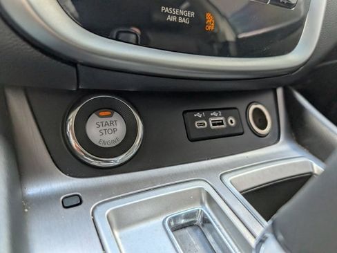 Used 2023 Nissan Murano SV image 15