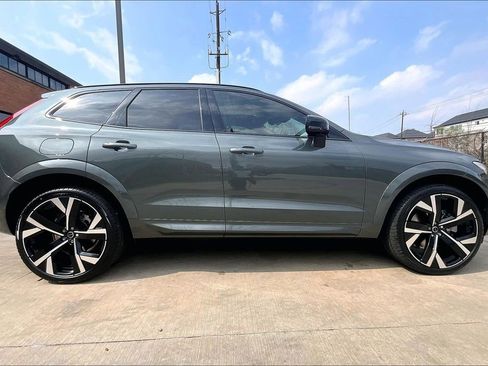 New 2026 Volvo XC60 B5 Ultra w/ Protection Package Premier AWD/4WD image 22