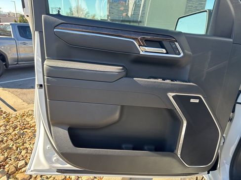 New 2025 GMC Sierra 1500 Elevation w/ Elevation Premium Package image 12