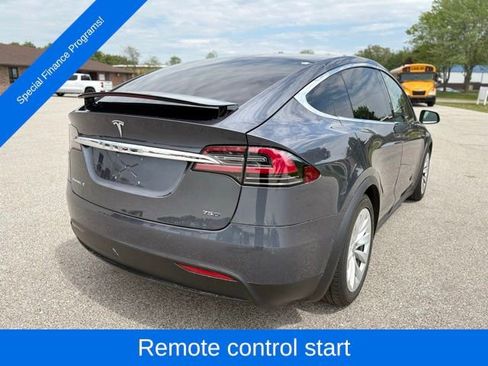 Used 2018 Tesla Model X 75D AWD/4WD image 5