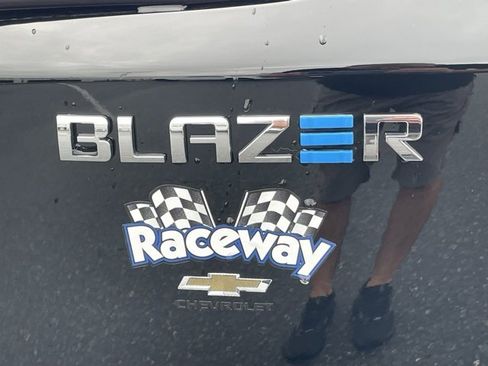 New 2026 Chevrolet Blazer EV LT image 12