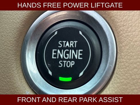 Used 2023 Chevrolet Tahoe Premier AWD/4WD image 11