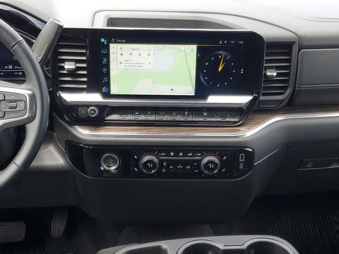 Certified 2024 Chevrolet Silverado 1500 LT AWD/4WD image 25