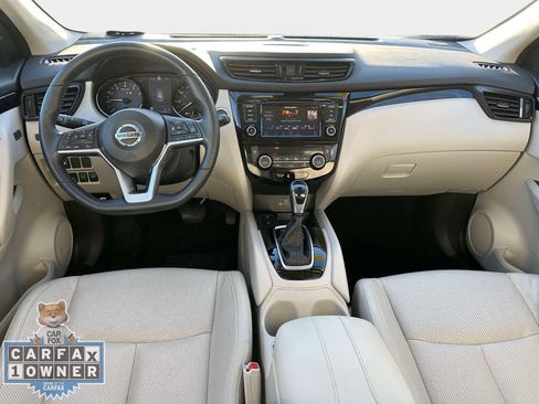 Used 2022 Nissan Rogue Sport SL w/ Premium Package image 15