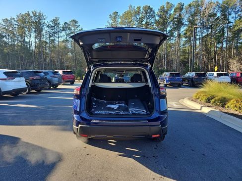 New 2026 Nissan Rogue SV FWD image 17